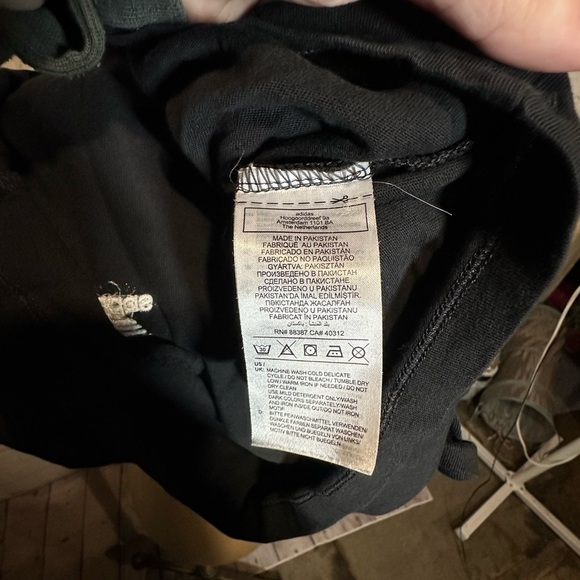 Adidas Adicilor Essentials Women's Black Crop Top - Picture 6 of 7